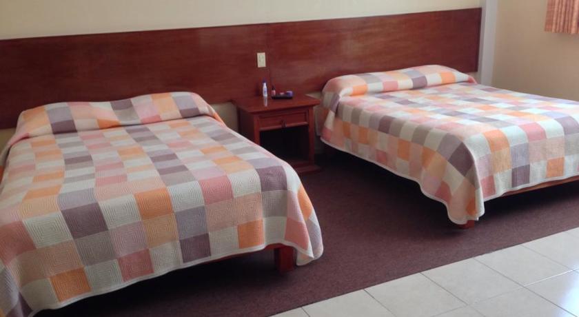 Imagen de la habitación del Hotel Cano, Celaya. Foto 4