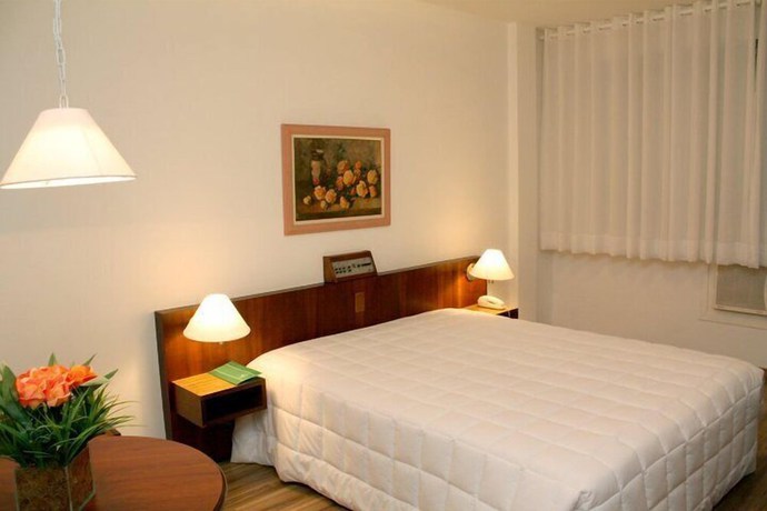 Imagen de la habitación del Hotel Canoas Parque. Foto 2