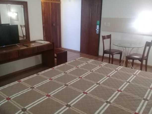 Imagen de la habitación del Hotel Canoas Parque. Foto 6