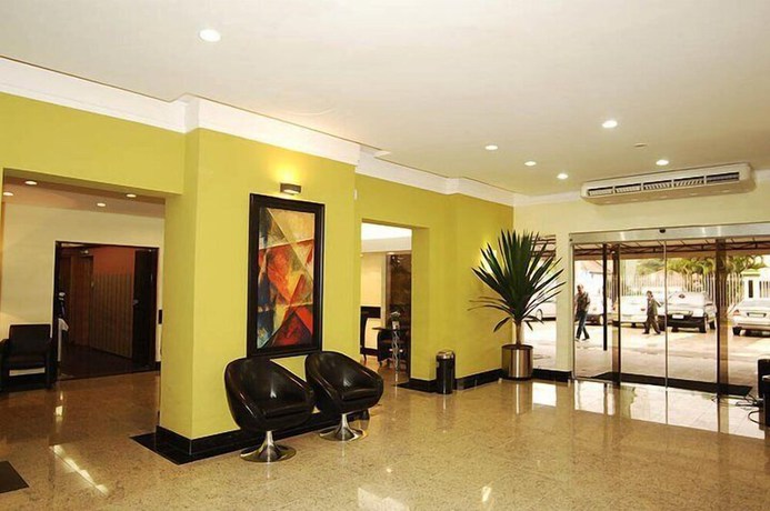 Imagen de los interiores del Hotel Canoas Parque. Foto 19