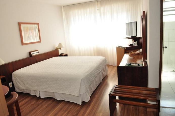 Imagen de la habitación del Hotel Canoas Parque. Foto 18