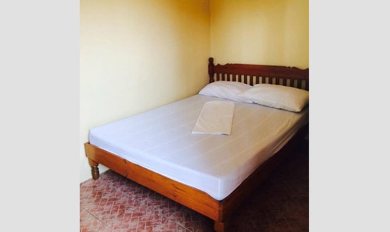Imagen general del Hotel Canoe Beach Resort. Foto 3