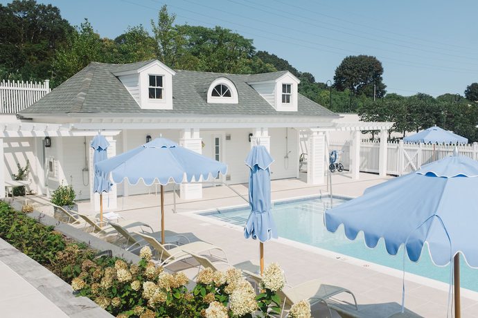Imagen de la piscina del Hotel Canoe Place Inn and Cottages. Foto 16