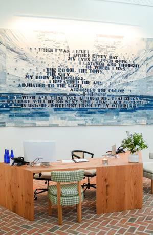 Imagen de los interiores del Hotel Canoe Place Inn and Cottages. Foto 15