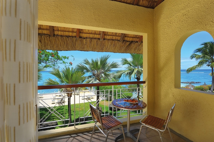 Imagen de los exteriores del Hotel Canonnier Beachcomber Golf Resort and Spa. Foto 11