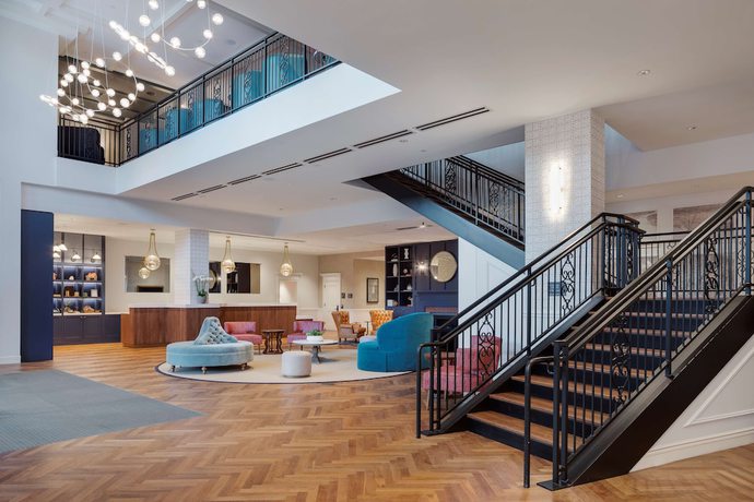 Imagen de los interiores del Hotel Canopy By Hilton Boston Downtown. Foto 10