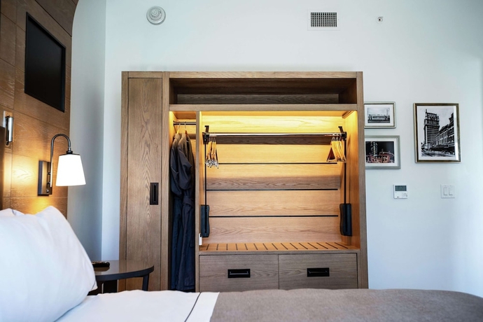 Imagen de la habitación del Hotel Canopy By Hilton Dallas Uptown. Foto 5