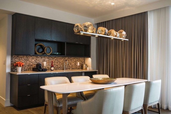 Imagen de la habitación del Hotel Canopy By Hilton Dallas Uptown. Foto 14