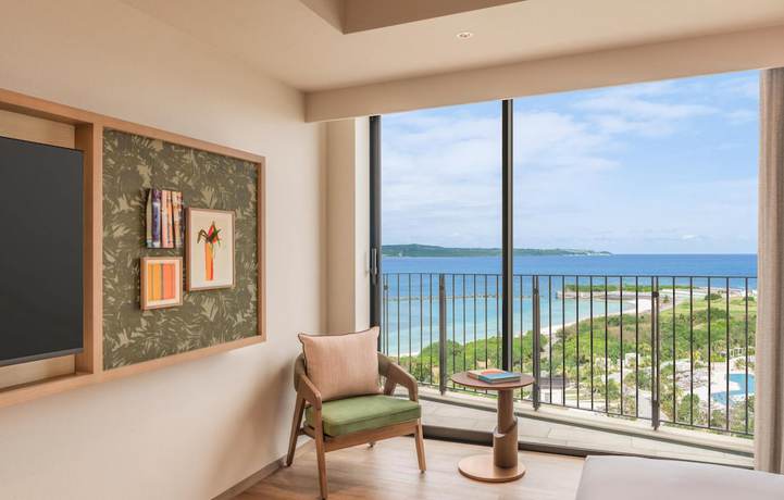 Imagen de la habitación del Hotel Canopy By Hilton Okinawa Miyako Island Resort. Foto 9