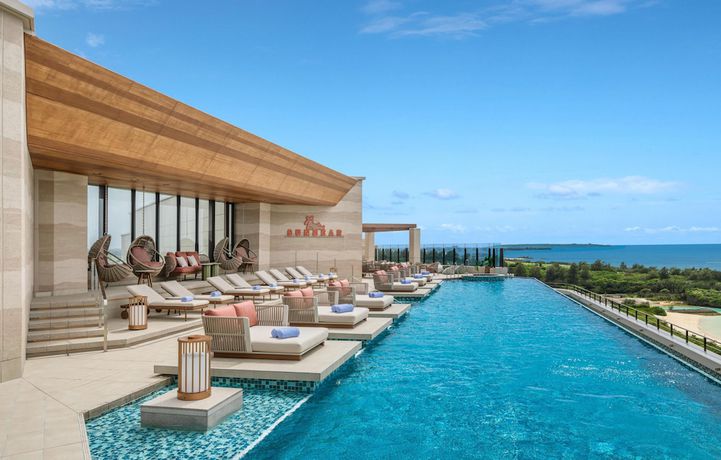 Imagen de la piscina del Hotel Canopy By Hilton Okinawa Miyako Island Resort. Foto 16