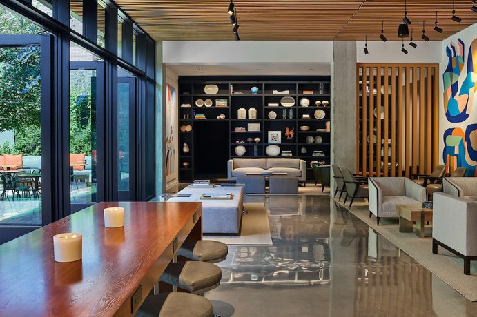 Imagen de los interiores del Hotel Canopy by Hilton Austin Downtown. Foto 7