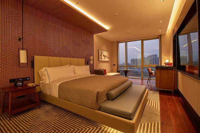 Imagen de la habitación del Hotel Canopy by Hilton Hangzhou Jinsha Lake. Foto 15