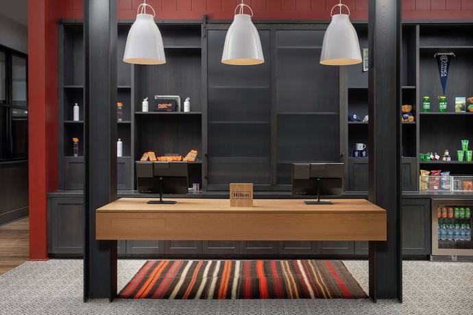 Imagen de los interiores del Hotel Canopy by Hilton Ithaca Downtown. Foto 19