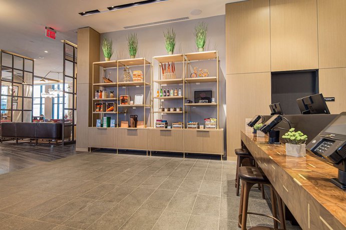 Imagen de los interiores del Hotel Canopy by Hilton Jersey City Arts District. Foto 19