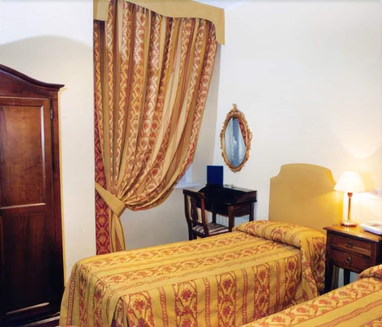 Imagen de la habitación del Hotel Canova, Rione Monti. Foto 8