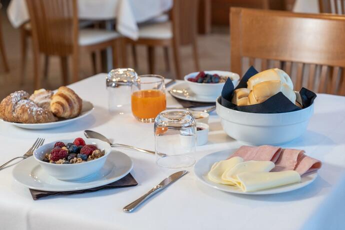 Imagen general del Hotel Canova Sport & Relax. Foto 11