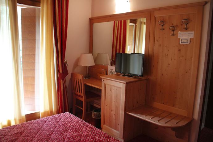 Imagen de la habitación del Hotel Canova, Vettorazzi. Foto 16