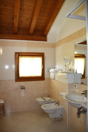 Imagen de la habitación del Hotel Canova, Vettorazzi. Foto 17