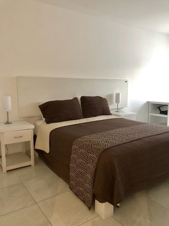Imagen de la habitación del Hotel Cantabria House Suites. Foto 8