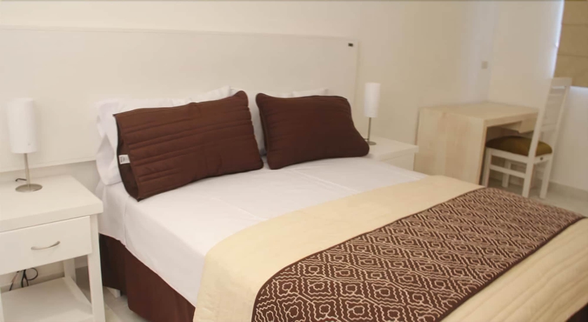 Imagen de la habitación del Hotel Cantabria House Suites. Foto 12