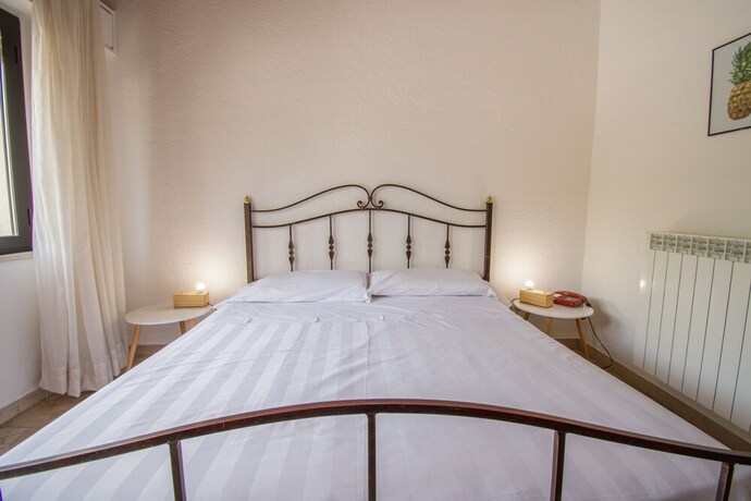 Imagen de la habitación del Hotel Cantalodole. Foto 14