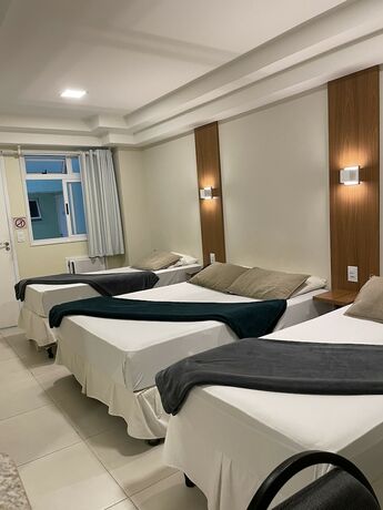 Imagen de la habitación del Hotel Cantareira. Foto 13