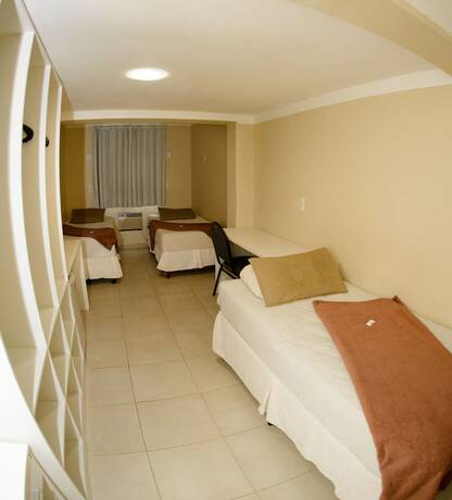 Imagen de la habitación del Hotel Cantareira. Foto 22