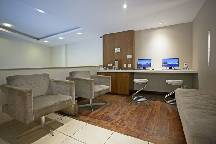 Imagen de los interiores del Hotel Cantareira. Foto 29