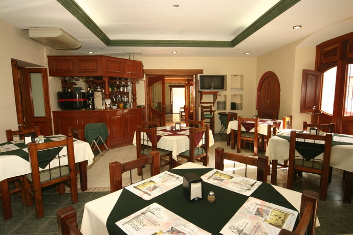 Imagen del bar/restaurante del Hotel Cantera Real. Foto 1