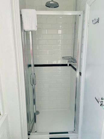 Imagen de la habitación del Hotel Canterbury. Foto 5