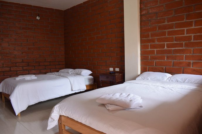 Imagen de la habitación del Hotel Ca&ntilde;averal, Ba&ntilde;os de Agua Santa. Foto 5