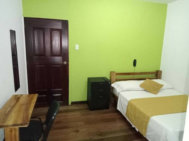 Imagen de la habitación del Hotel Ca&ntilde;averal Plaza. Foto 14
