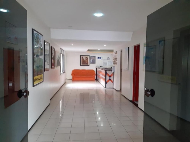 Imagen de los interiores del Hotel Canto Da Praia. Foto 17