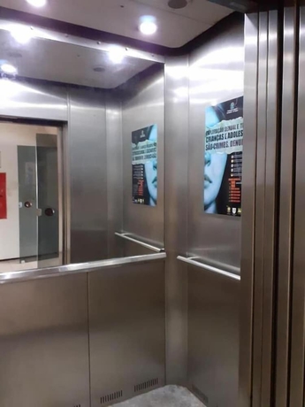 Imagen de los interiores del Hotel Canto Da Praia. Foto 19