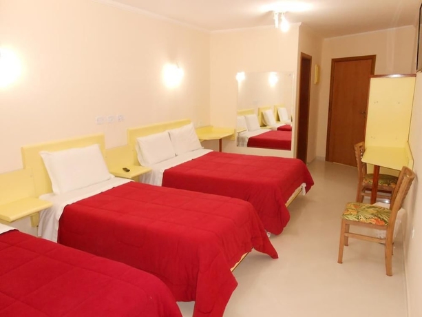 Imagen de la habitación del Hotel Canto Da Riviera. Foto 3
