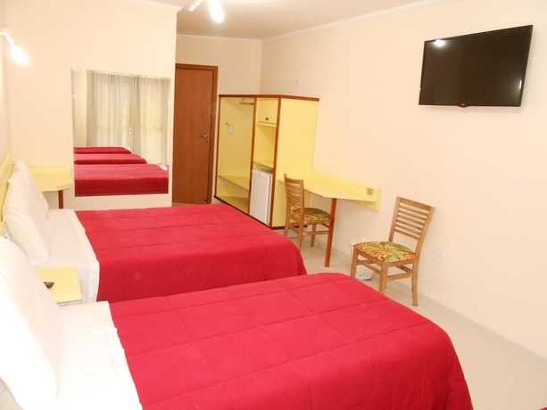Imagen de la habitación del Hotel Canto Da Riviera. Foto 4