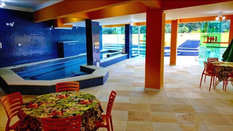Imagen de la piscina del Hotel Canto Da Riviera. Foto 12