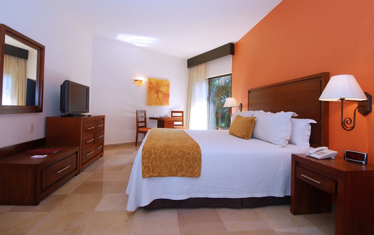 Imagen de la habitación del Hotel Canto Del Sol Puerto Vallarta All Inclusive. Foto 9