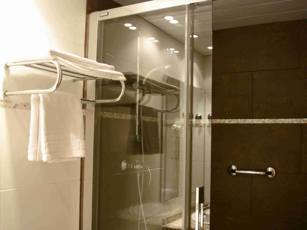 Imagen de la habitación del Hotel Cant&oacute;n, Barrio G&oacute;tico. Foto 3