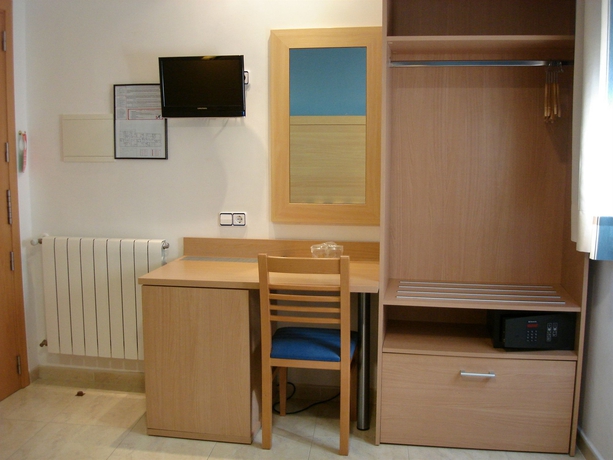 Imagen de los interiores del Hotel Cantón, Barrio Gotico. Foto 10