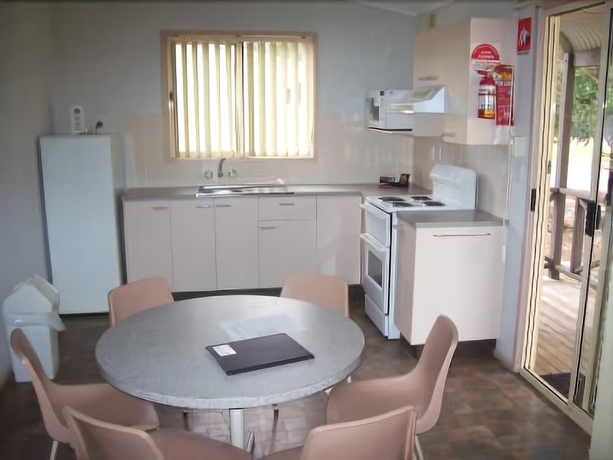 Imagen de la habitación del Hotel Canton Beach Holiday Park. Foto 7