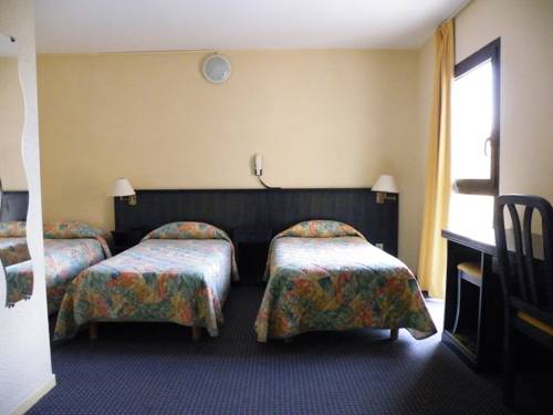 Imagen de la habitación del Hotel Cantosorgue. Foto 7