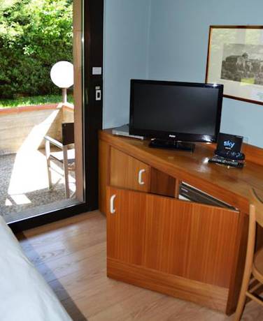 Imagen de la habitación del Hotel Canturio. Foto 13