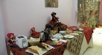 Imagen de la habitación del Hotel Cantuta Inn. Foto 7