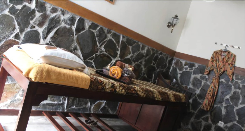 Imagen de los interiores del Hotel Cantya Hotel. Foto 6