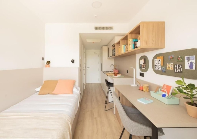 Imagen de la habitación del Hotel Canvas Pamplona Plazaola. Foto 3