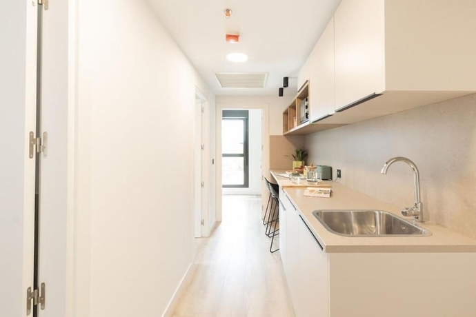 Imagen de la habitación del Hotel Canvas Pamplona Plazaola. Foto 12