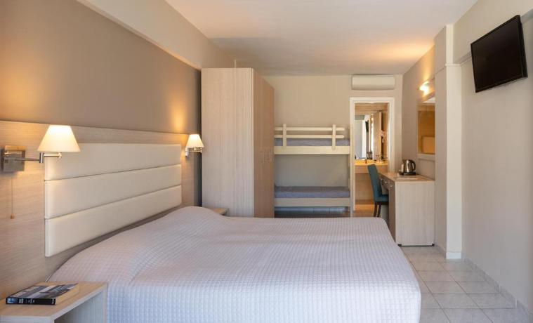 Imagen general del Hotel Canvas by Mitsis Messonghi. Foto 3