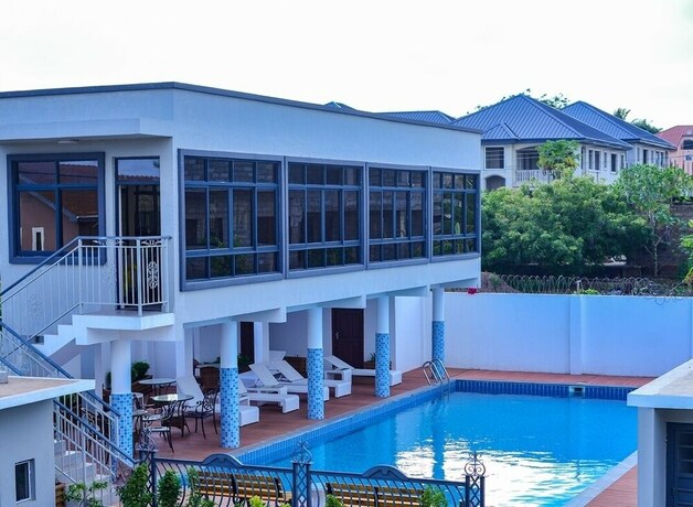 Imagen general del Hotel Canwin, Sakumono. Foto 3
