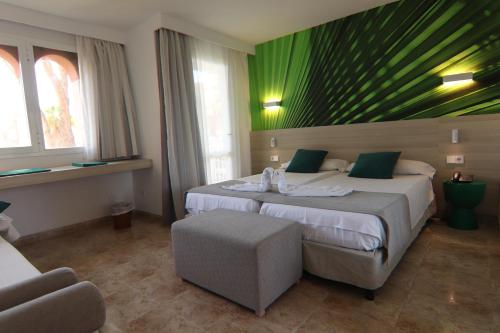 Imagen de la habitación del Hotel Canyamel Classic & Spa, solo Adultos. Foto 3